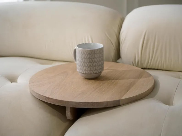 میز کنار مبلی چوب گردو